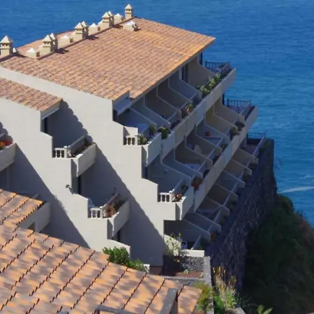 Con Piscina Y Vistas Al Mar Sobre Acantilado Apartment Los Realejos