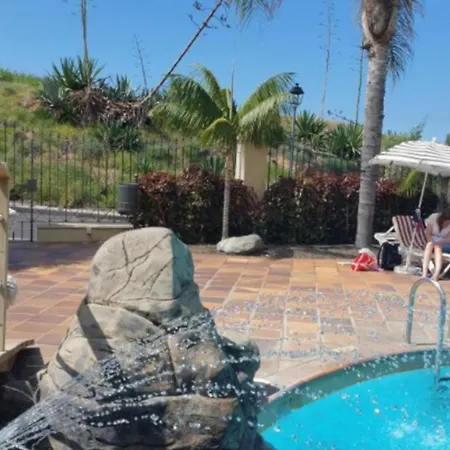 Con Piscina Y Vistas Al Mar Sobre Acantilado * Los Realejos